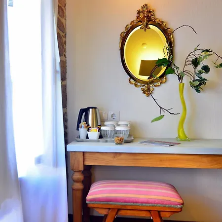 Cunda Lena * Ayvalı